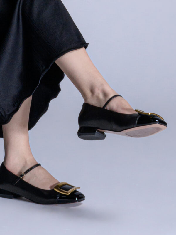 Kepuce per femra J025