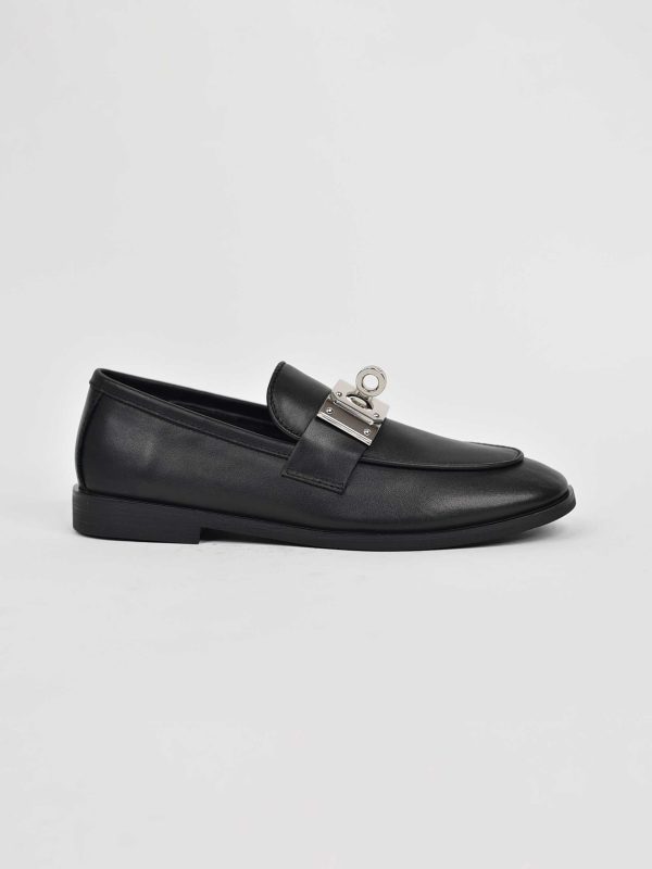 Loafer prej lëkure të zezë për femra J071
