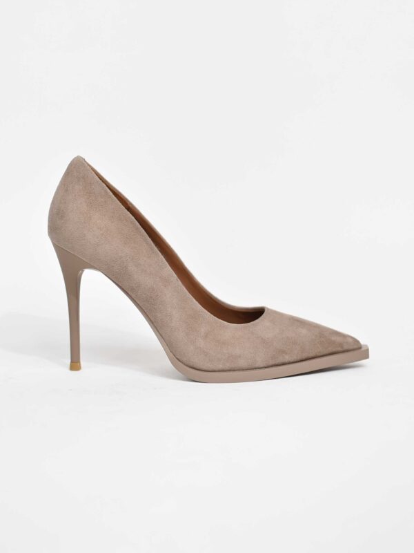 Stileto J046