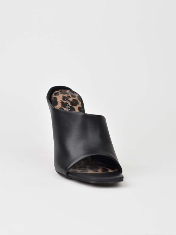 Classic Black Leopard Heels J0-22
