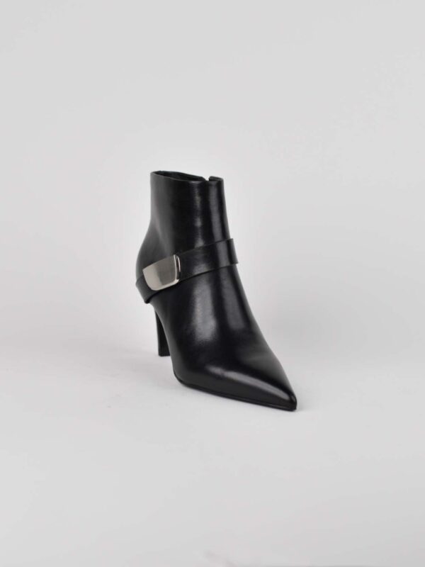 Black Eleonora Edge Z-051