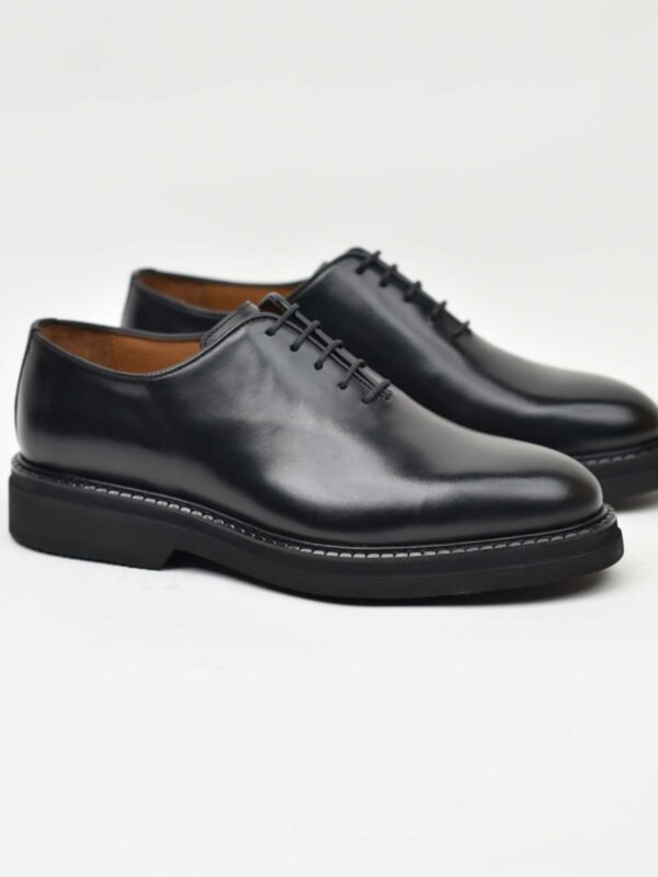 Wholecut Oxford – Black 40-67Z