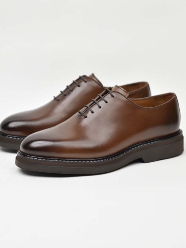 Wholecut Oxford – Cognac Brown 40-67K