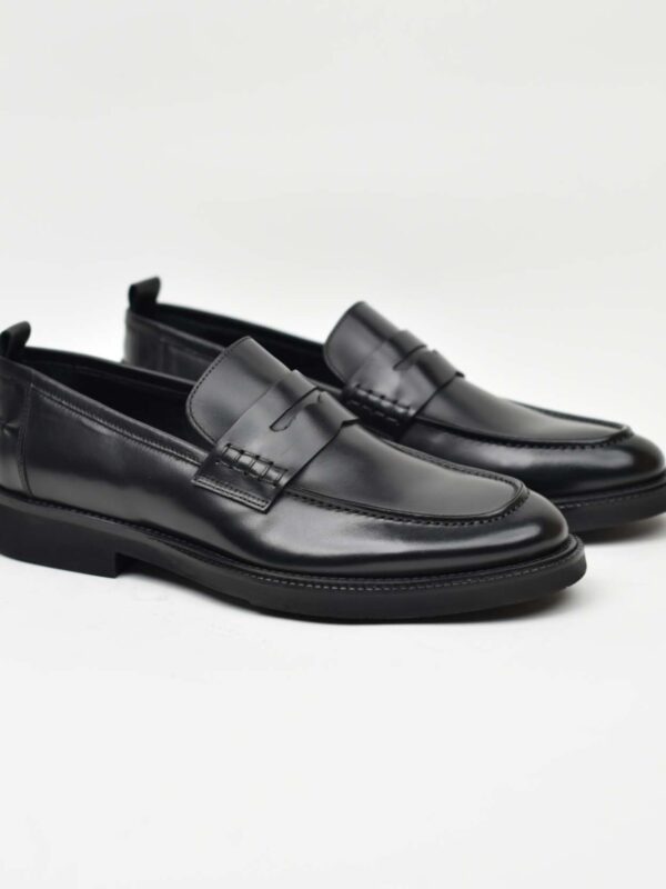 Penny Loafer-Black 265-04Z