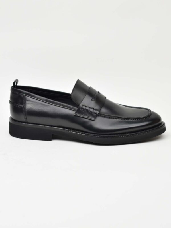 Penny Loafer-Black 265-04Z