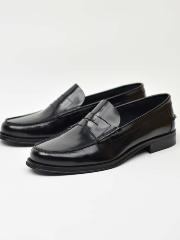 Classic Penny Loafer-Black 283-01Z